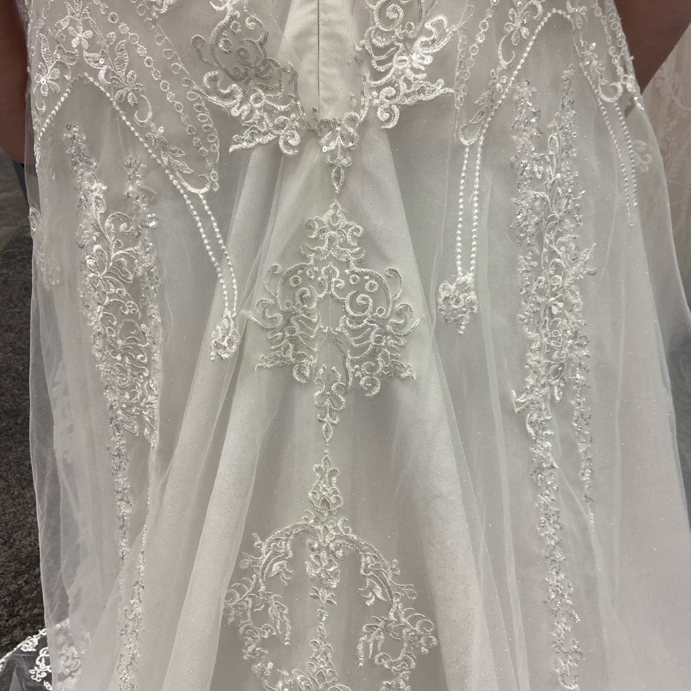 David’s Bridal Wedding Dress size 26W